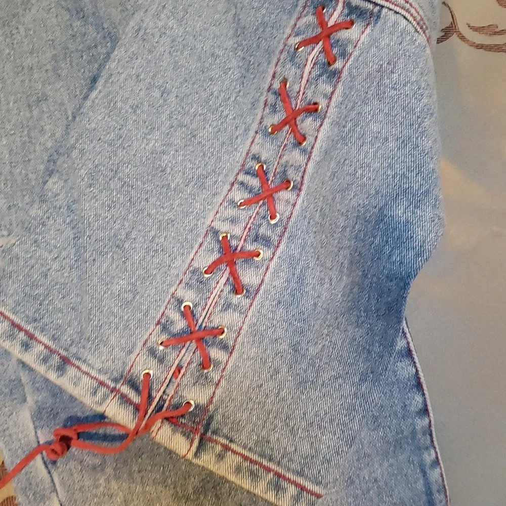 Denim capri - Picture 2 of 4